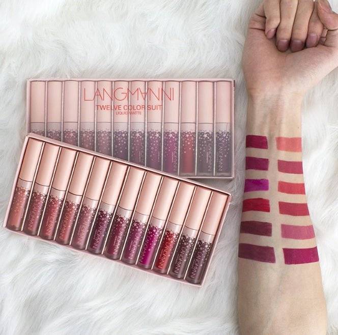 Matte Lipstick Waterproof Long-lasting Velvet Lipstick Set - Nova LuxeMatte Lipstick Waterproof Long-lasting Velvet Lipstick Set